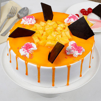 Tempting Summer Mango Fruit Cake