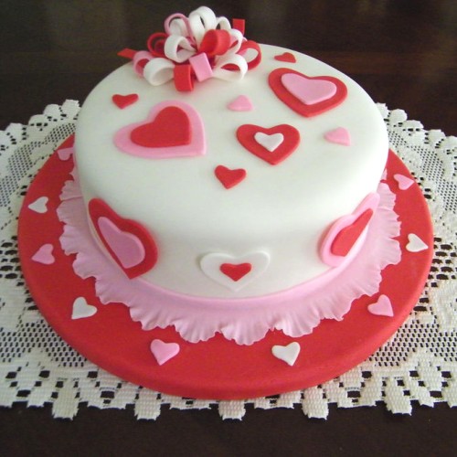 Enigmatic Love Fondant Cake Delivery in Greater Noida