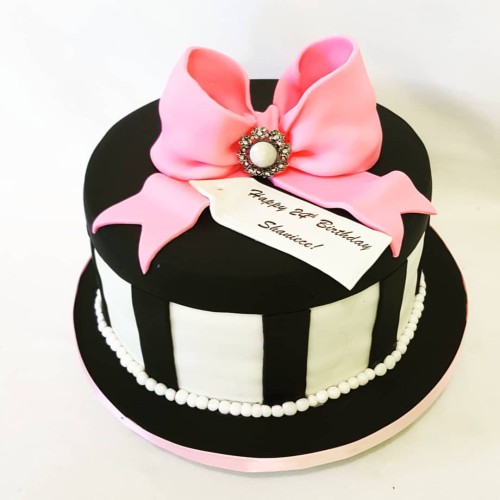 Unending Love Fondant Cake Delivery in Greater Noida