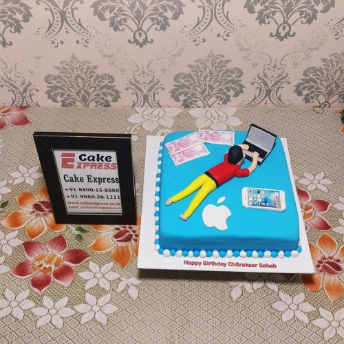 Tech Guy Theme Fondant Cake Delivery in Greater Noida