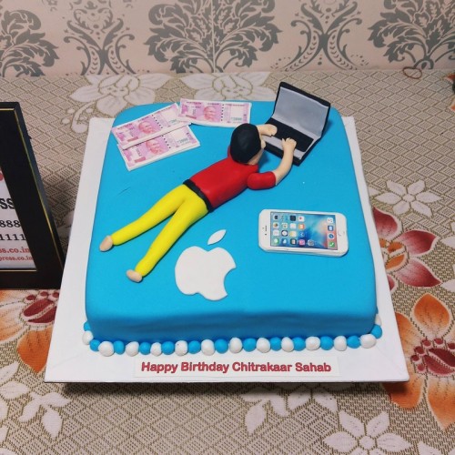 Tech Guy Theme Fondant Cake Delivery in Greater Noida