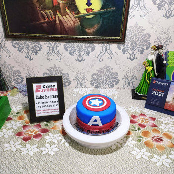 Captain America Fondant Cake