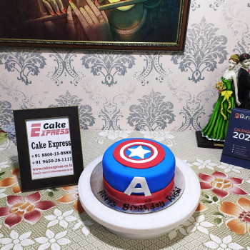 Captain America Fondant Cake