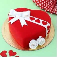 Gift Your Heart Fondant Cake