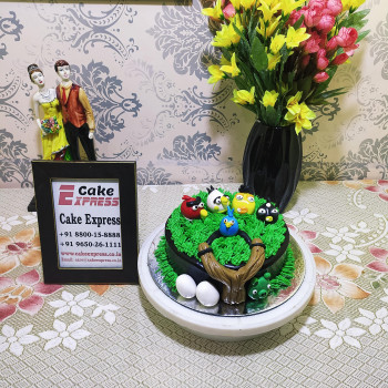 Angry Birds Chocolate Birthday Cake