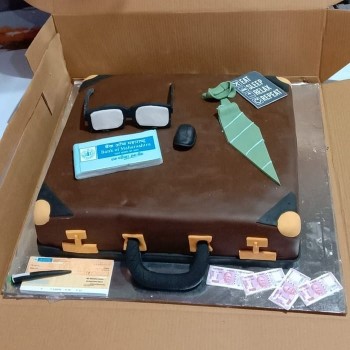 Retirement Theme Fondant Cake